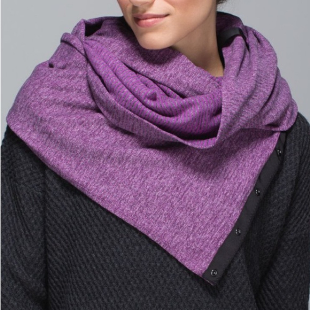Lululemon Vinyasa Scarf*Rulu‎ ~ in Mini check pique ultraviolet heathered black